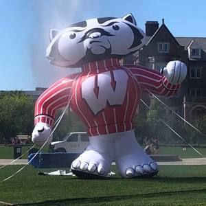 Meet your Posher, Maria